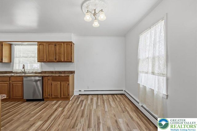 1229 West Whitehall Street, Allentown City, PA 18102