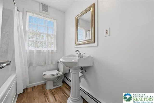 1229 West Whitehall Street, Allentown City, PA 18102