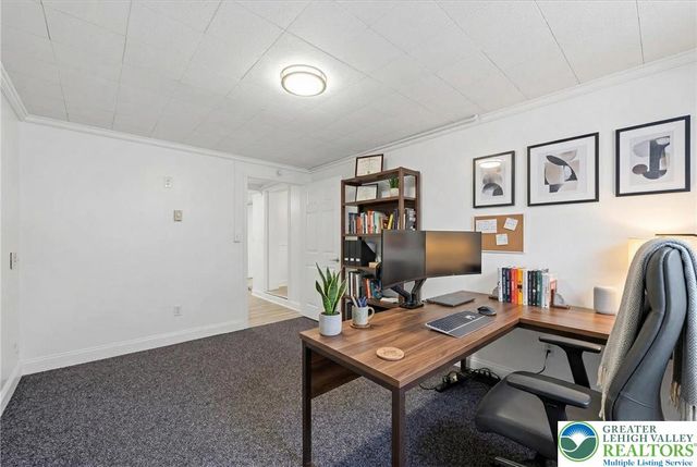 1229 West Whitehall Street, Allentown City, PA 18102