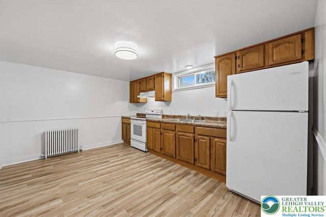 1229 West Whitehall Street, Allentown City, PA 18102