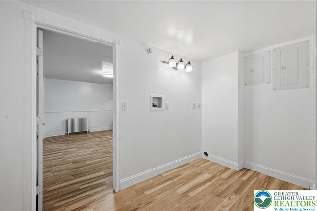 1229 West Whitehall Street, Allentown City, PA 18102