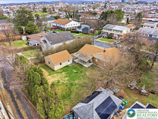 1229 West Whitehall Street, Allentown City, PA 18102