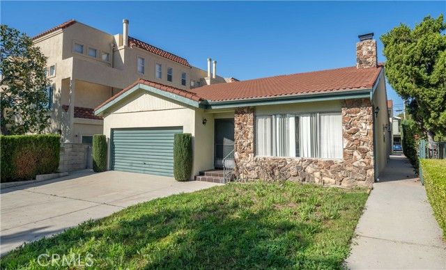 723 E Tujunga Avenue, Burbank, CA 91501