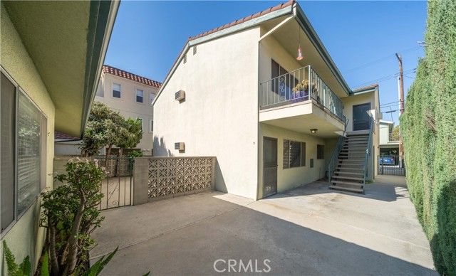 723 E Tujunga Avenue, Burbank, CA 91501