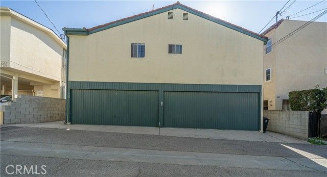 723 E Tujunga Avenue, Burbank, CA 91501