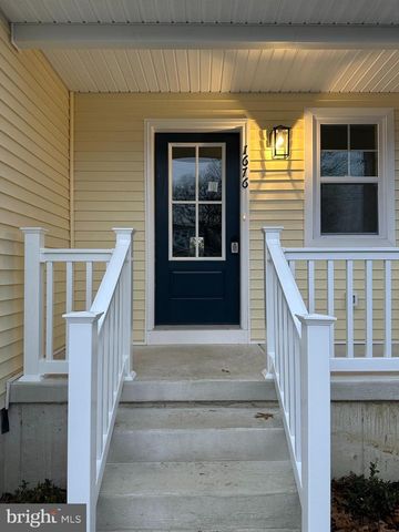 1676 MILLER AVE, West Deptford, NJ 08086