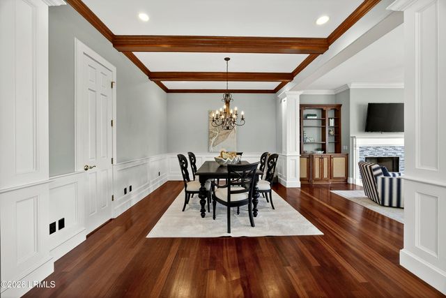 64 Crosstree Drive, Hilton Head Island, SC 29926