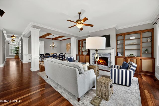 64 Crosstree Drive, Hilton Head Island, SC 29926