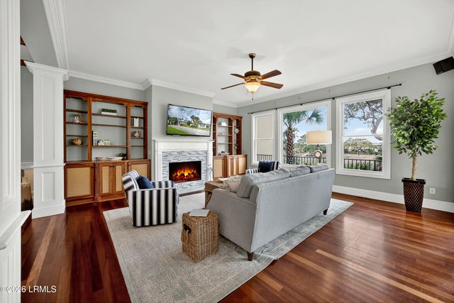 64 Crosstree Drive, Hilton Head Island, SC 29926