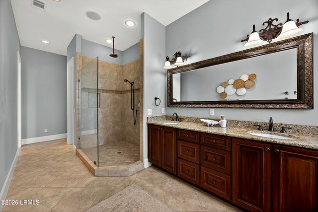 64 Crosstree Drive, Hilton Head Island, SC 29926