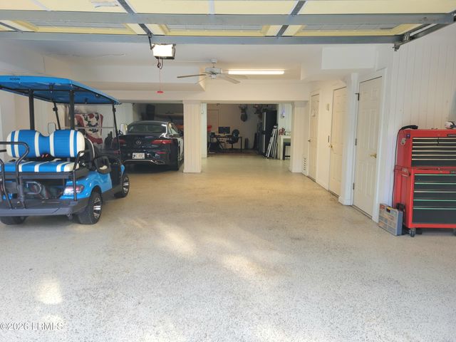 64 Crosstree Drive, Hilton Head Island, SC 29926