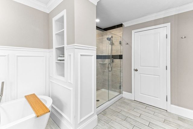 2 Waterford Circle, Dighton, MA 02715