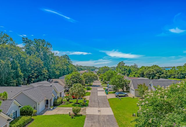 4417 Barcelona Ln., Little River, SC 29566