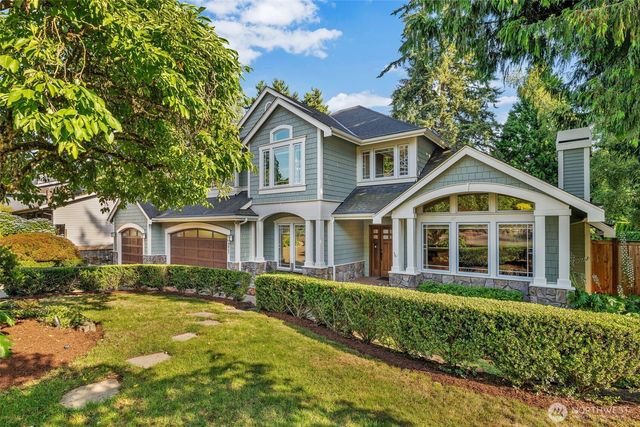 9845 NE 22nd Street, Bellevue, WA 98004