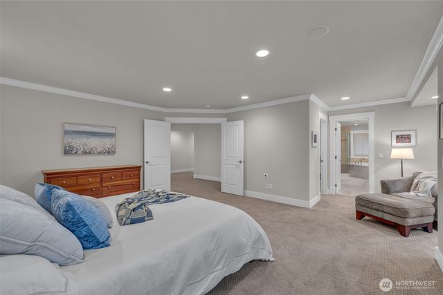 9845 NE 22nd Street, Bellevue, WA 98004