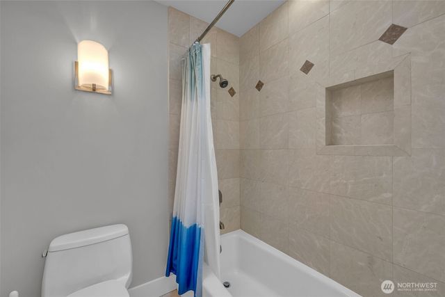 9845 NE 22nd Street, Bellevue, WA 98004
