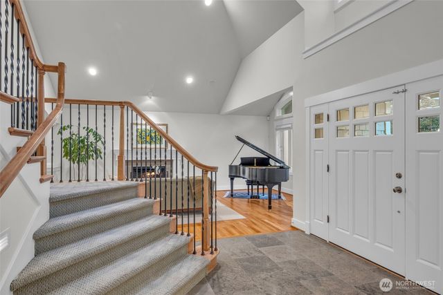 9845 NE 22nd Street, Bellevue, WA 98004