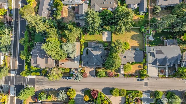 9845 NE 22nd Street, Bellevue, WA 98004