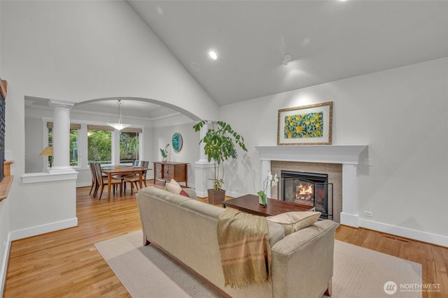 9845 NE 22nd Street, Bellevue, WA 98004