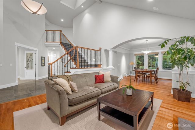 9845 NE 22nd Street, Bellevue, WA 98004