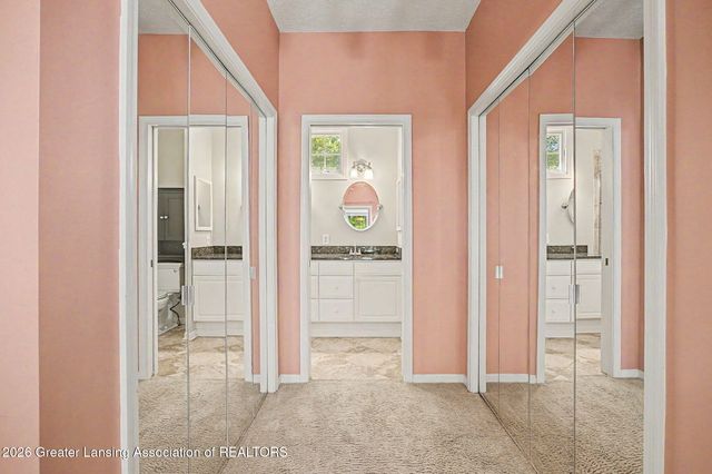 7151 Steeplechase Way 41, Lansing, MI 48917