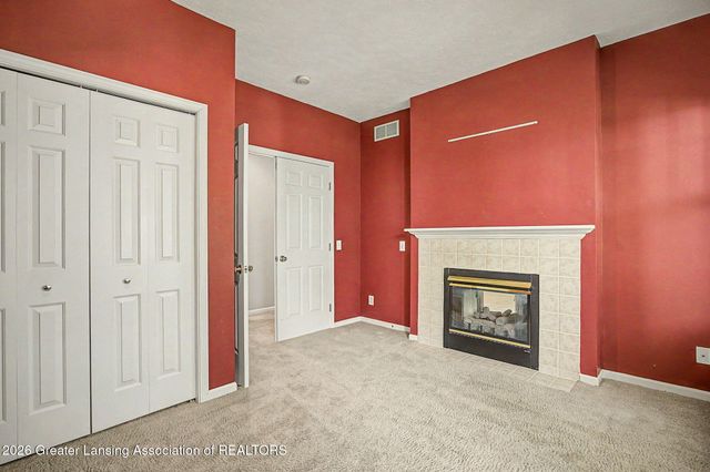 7151 Steeplechase Way 41, Lansing, MI 48917