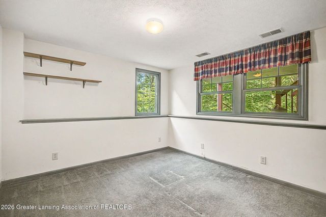 7151 Steeplechase Way 41, Lansing, MI 48917