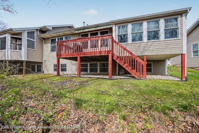 7151 Steeplechase Way 41, Lansing, MI 48917
