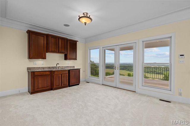 279 Greycliff Bluff Drive, St Louis, MO 63129