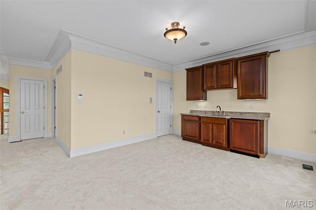 279 Greycliff Bluff Drive, St Louis, MO 63129