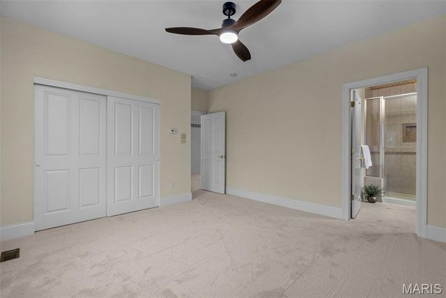 279 Greycliff Bluff Drive, St Louis, MO 63129