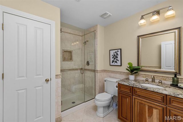 279 Greycliff Bluff Drive, St Louis, MO 63129