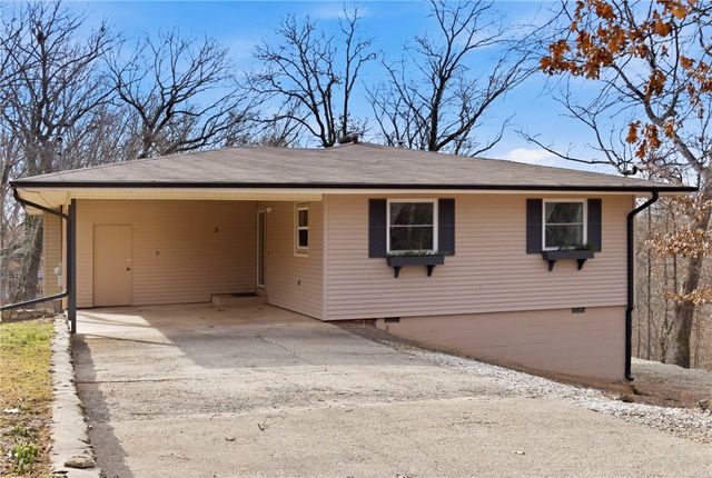 3 Leigh Lane, Bella Vista, AR 72714