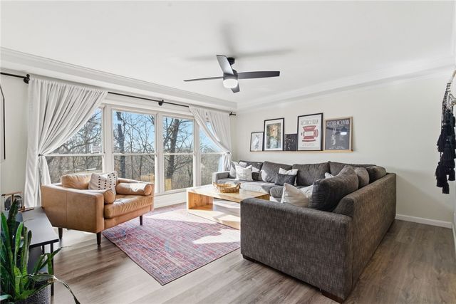 3 Leigh Lane, Bella Vista, AR 72714