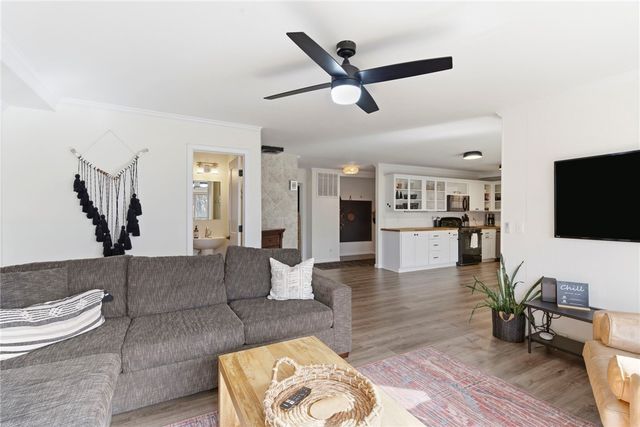 3 Leigh Lane, Bella Vista, AR 72714