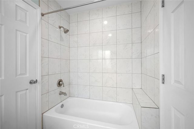 528 Ivy Street, Glendale, CA 91204