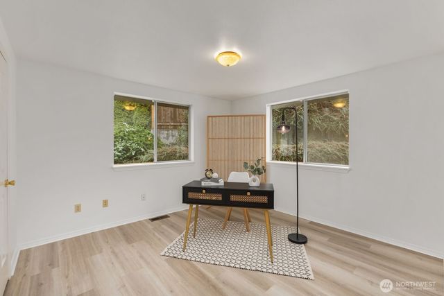 1912 Dumas Circle NE, Tacoma, WA 98422