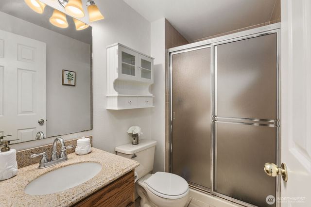 1912 Dumas Circle NE, Tacoma, WA 98422