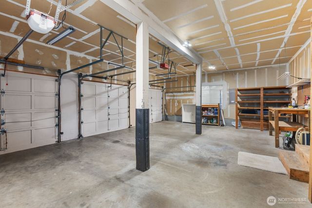 1912 Dumas Circle NE, Tacoma, WA 98422