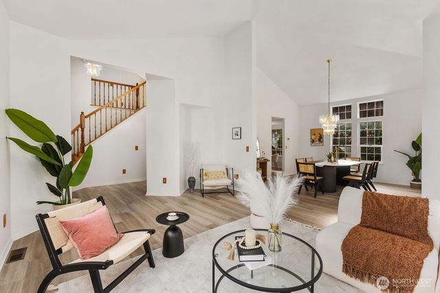 1912 Dumas Circle NE, Tacoma, WA 98422