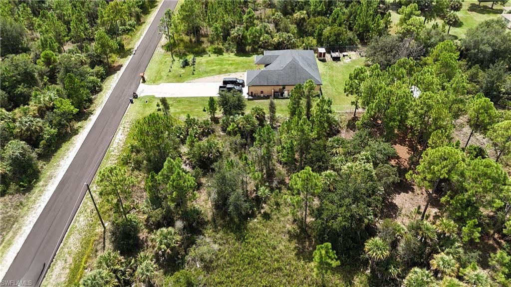 813 8th AVE, LEHIGH ACRES, FL 33972 — photo 3