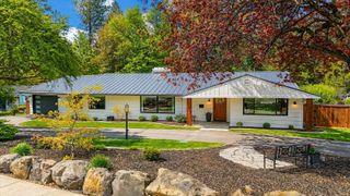 1719 S Rockwood Blvd, Spokane, WA 99203