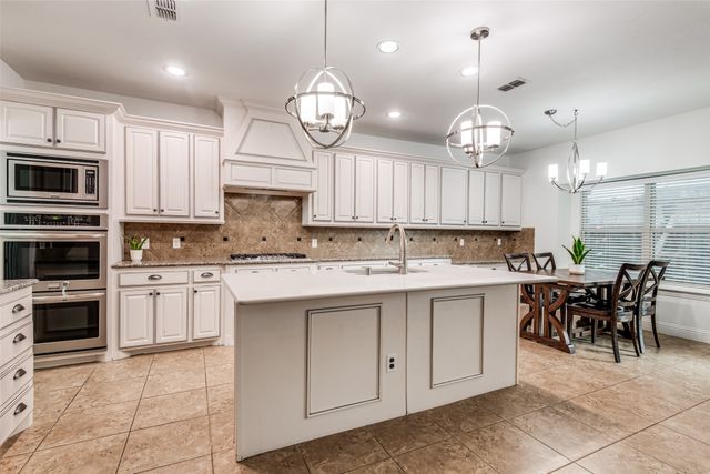 9359 Cherry Brook Lane, Frisco, TX 75033