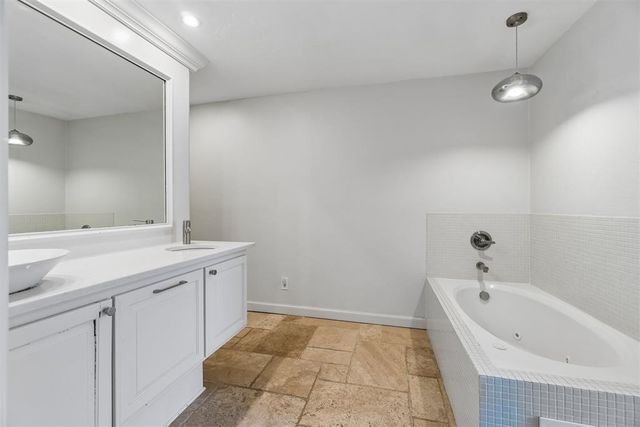 3225 Stonybrook Road, Oklahoma City, OK 73120