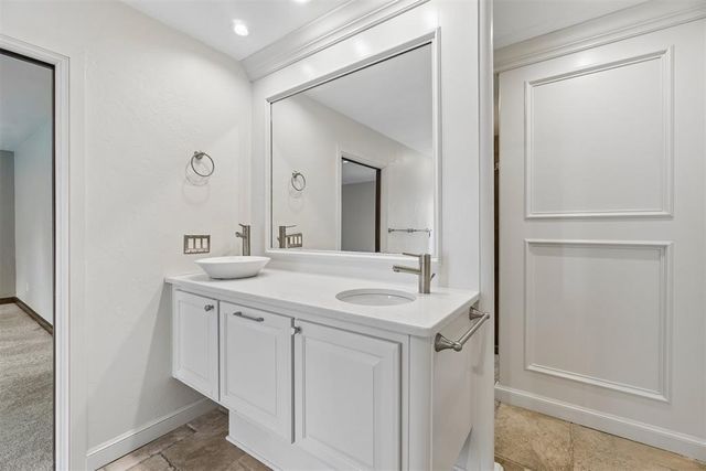 3225 Stonybrook Road, Oklahoma City, OK 73120