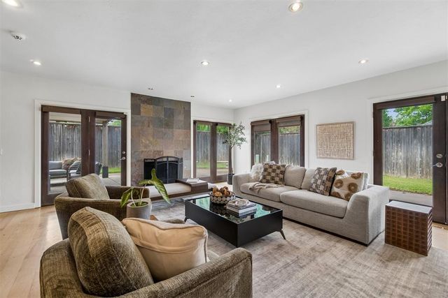 3225 Stonybrook Road, Oklahoma City, OK 73120