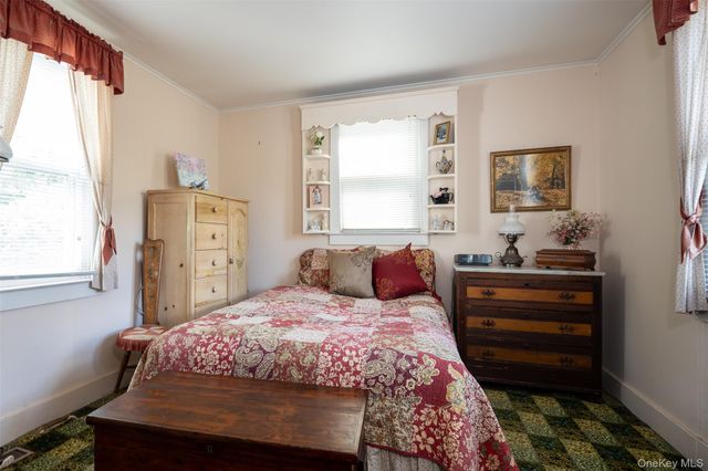 109 Bailey Avenue, Patchogue, NY 11772