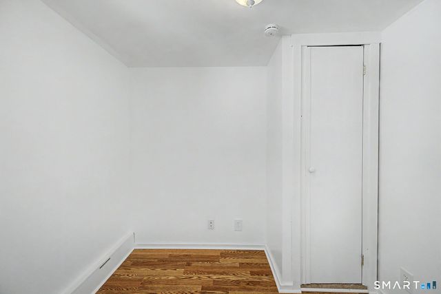 32 Greenlawn Drive, Danbury, CT 06810