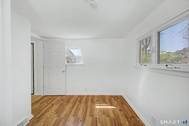 32 Greenlawn Drive, Danbury, CT 06810