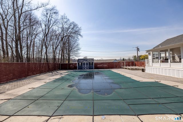 32 Greenlawn Drive, Danbury, CT 06810